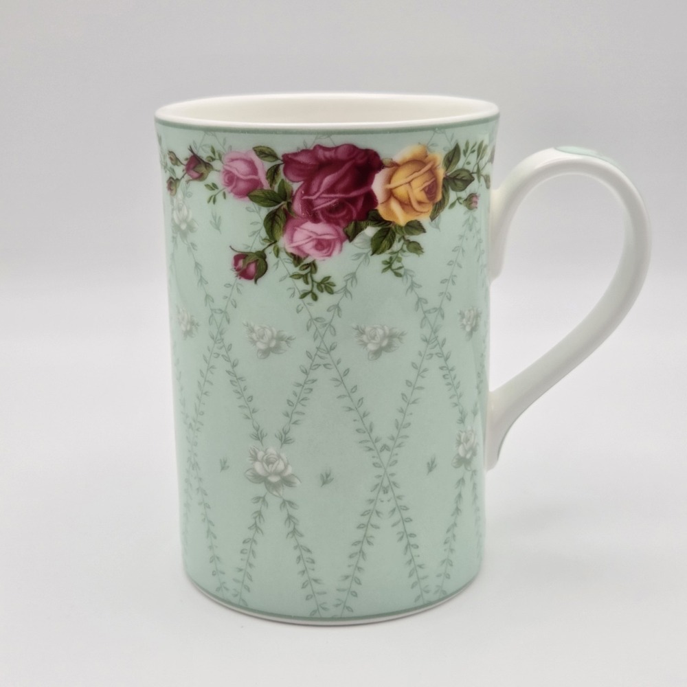 Set Of 3 Royal Albert Old Country Roses Peppermint Damask Bone China Tea Mugs - Picture 2 of 7
